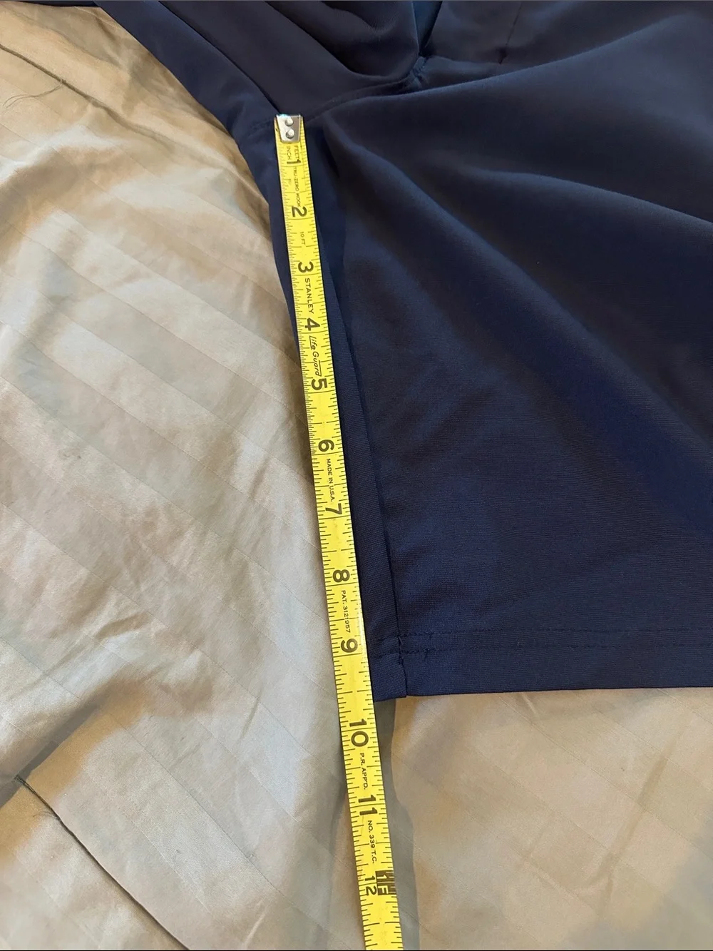 Old Navy Flat-Front Performance Shorts in Navy Blue